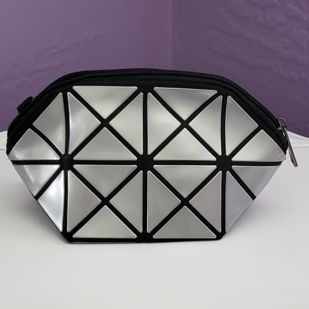Gray Geometric Makeup Bag/Wristlet